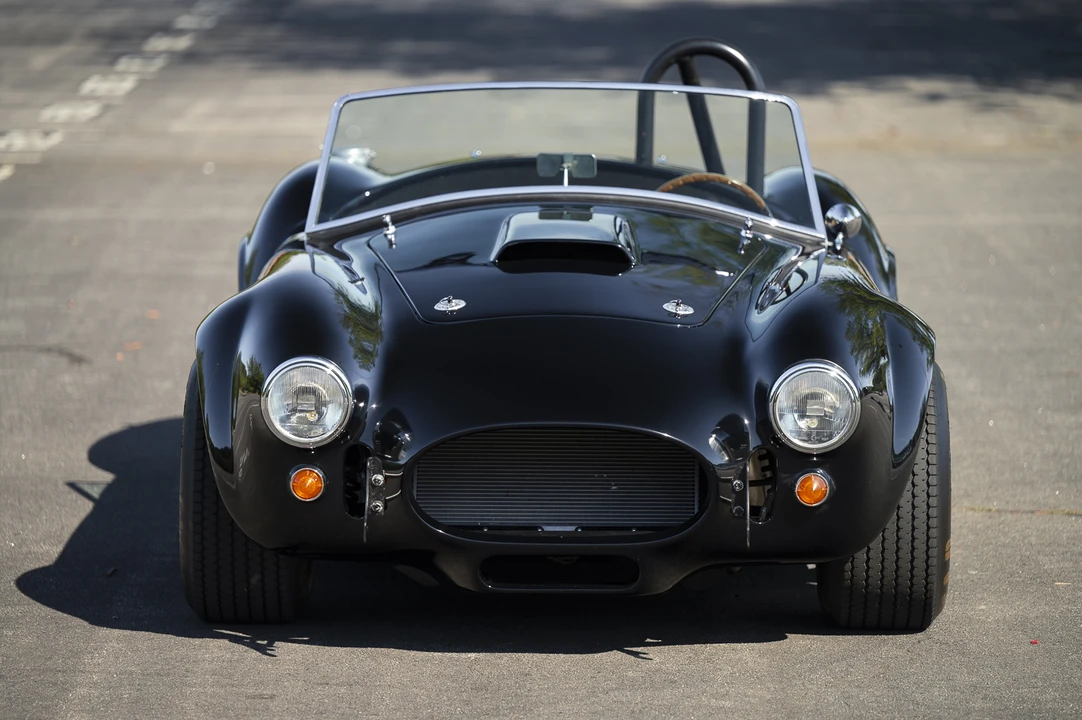 Shelby Cobra Replica - Image 28 of 31