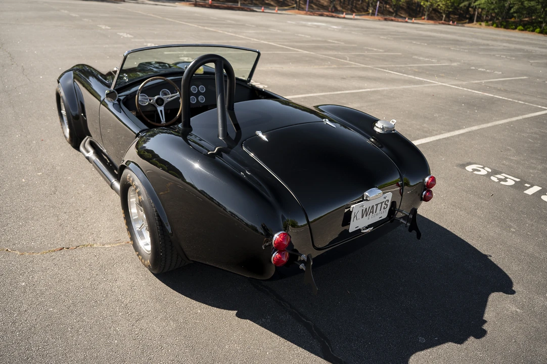 Shelby Cobra Replica - Image 16 of 31