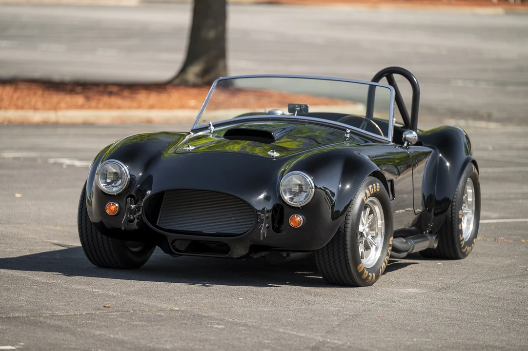 Shelby Cobra Replica - Image 26 of 31
