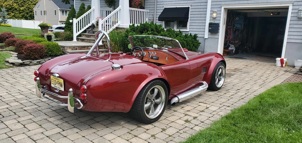 Shelby Cobra Replica - Image 5 of 31