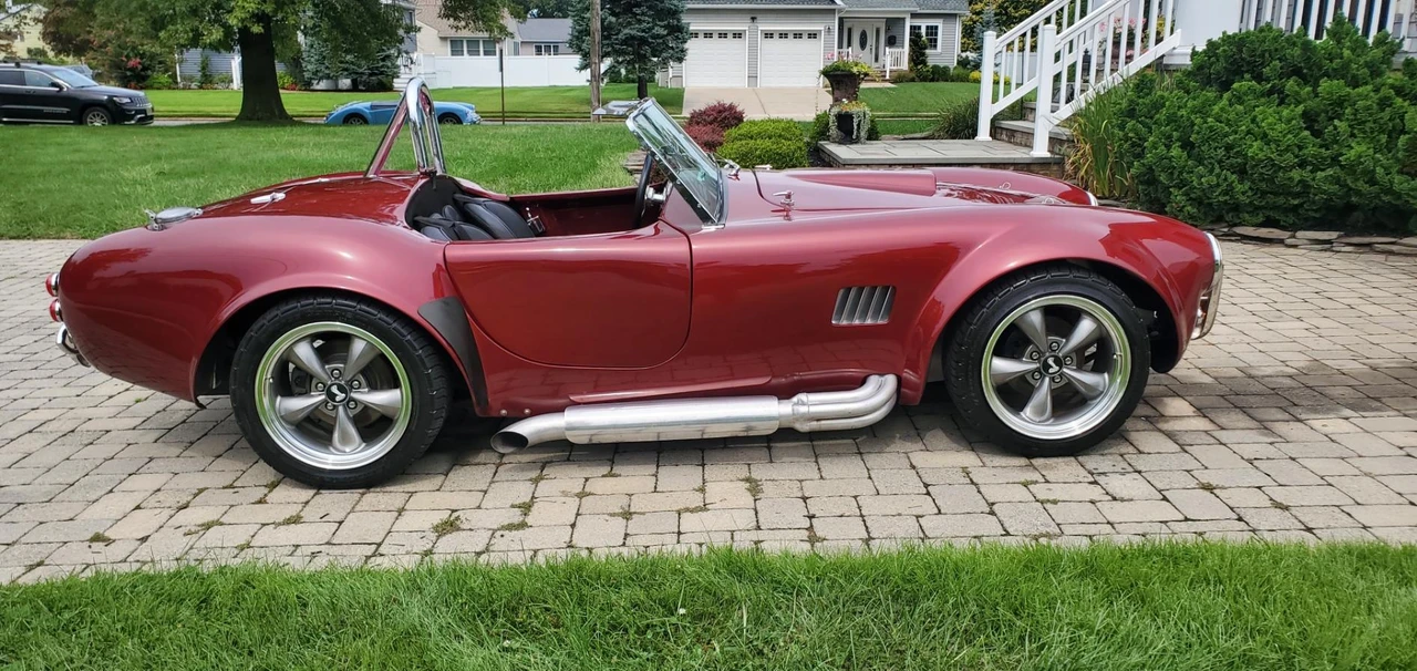 Shelby Cobra Replica - Image 4 of 31