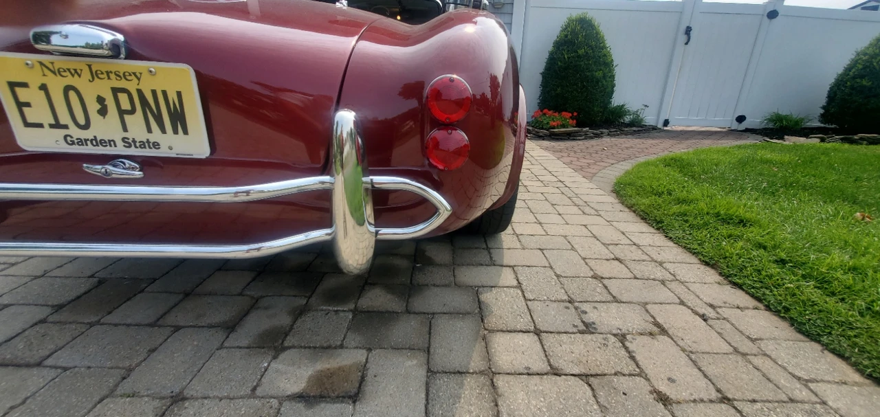 Shelby Cobra Replica - Image 18 of 31