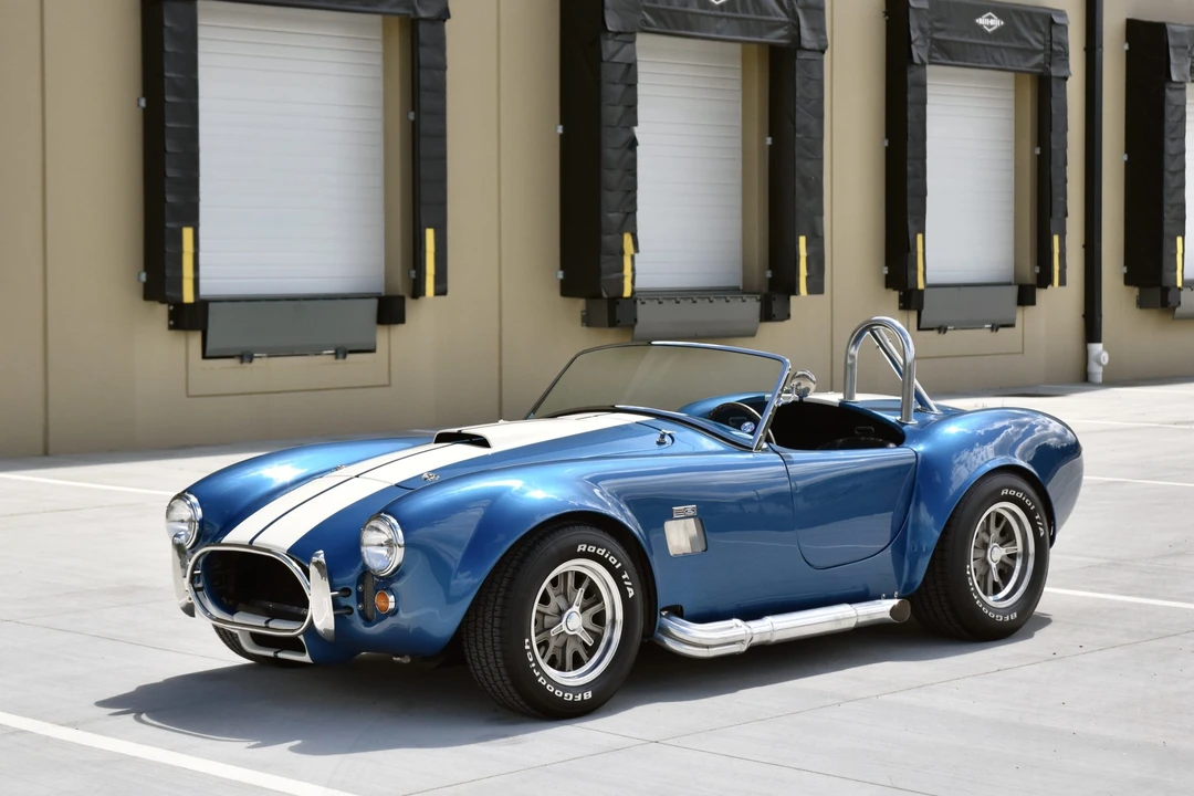 Shelby Cobra Replica - Image 4 of 31