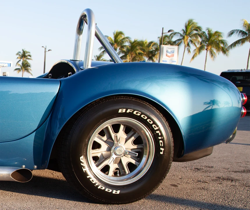 Shelby Cobra Replica - Image 25 of 31