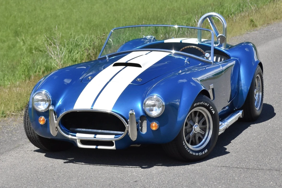 Shelby Cobra Replica - Image 29 of 31