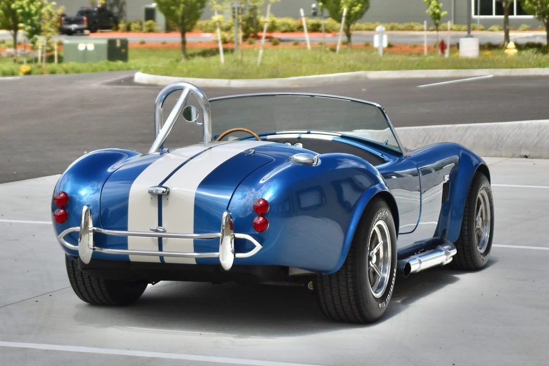Shelby Cobra Replica - Image 12 of 31