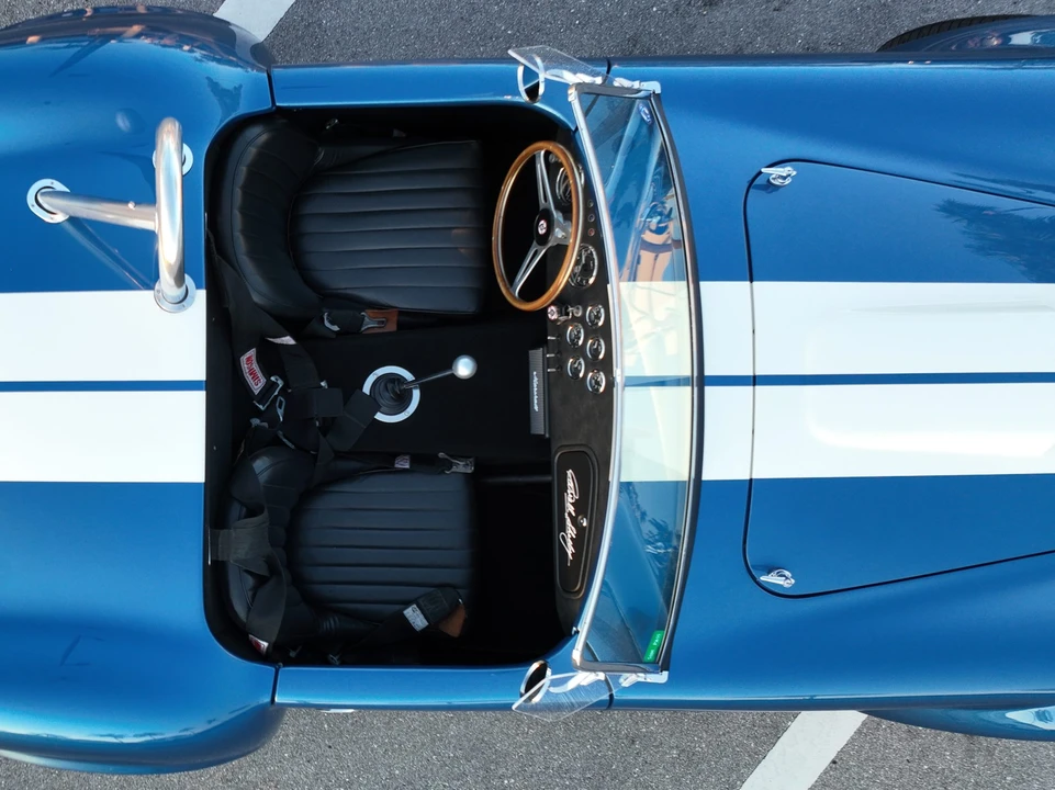 Shelby Cobra Replica - Image 18 of 31