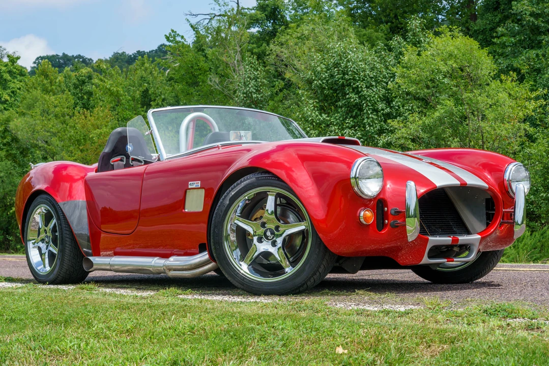 Shelby Cobra Replica - Image 9 of 31