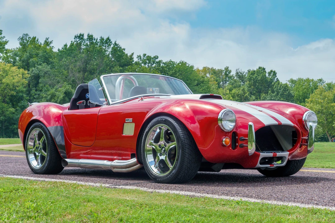 Shelby Cobra Replica - Image 10 of 31