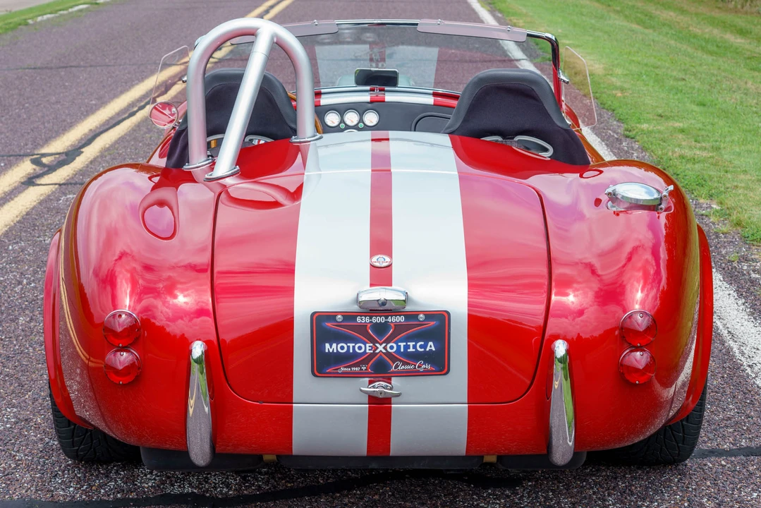 Shelby Cobra Replica - Image 22 of 31