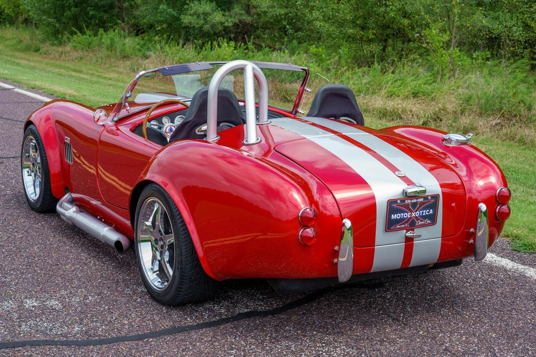 Shelby Cobra Replica - Image 24 of 31