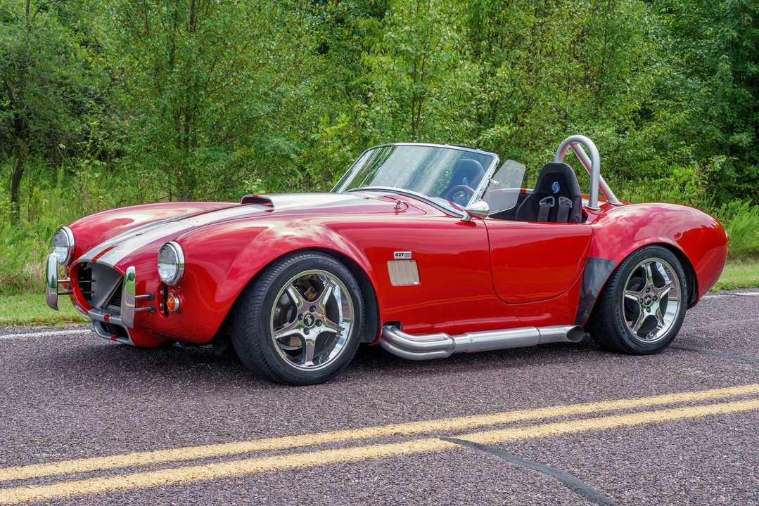 Shelby Cobra Replica - Image 2 of 31