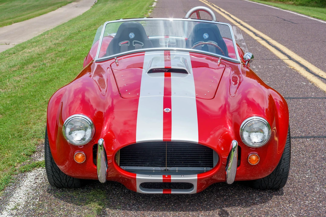 Shelby Cobra Replica - Image 6 of 31