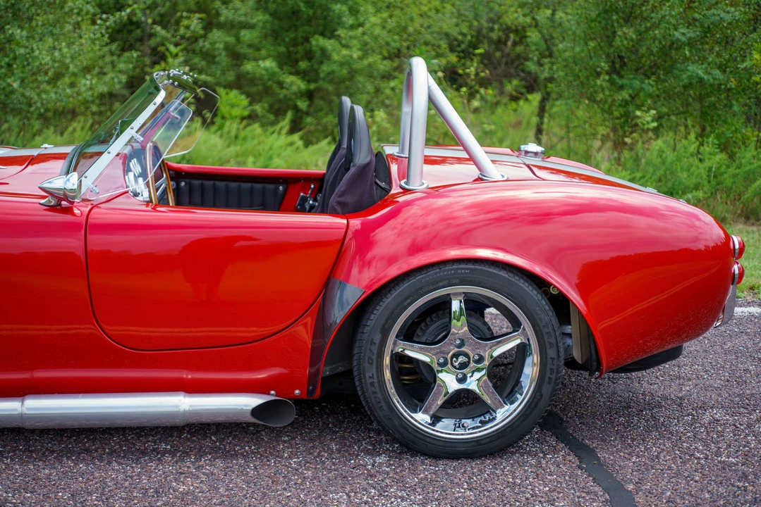 Shelby Cobra Replica - Image 31 of 31