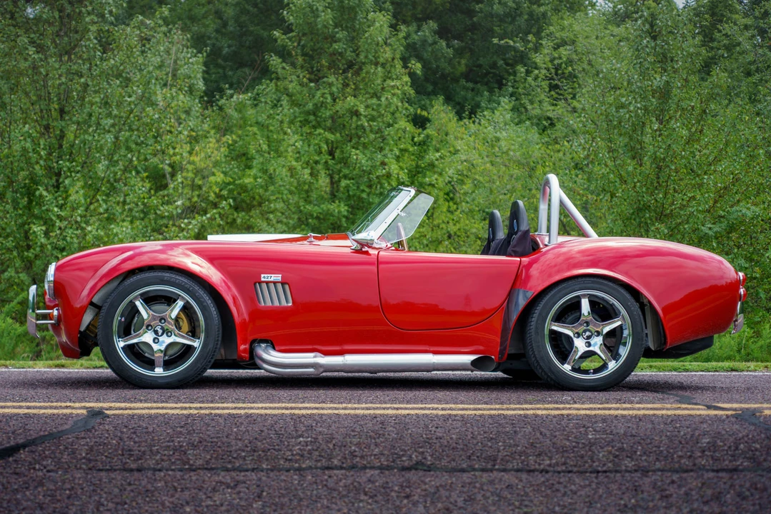 Shelby Cobra Replica - Image 29 of 31