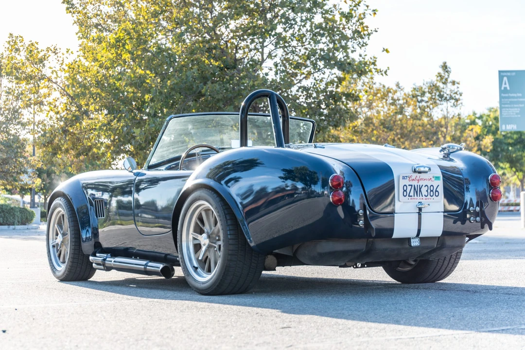 Shelby Cobra Replica - Image 19 of 31