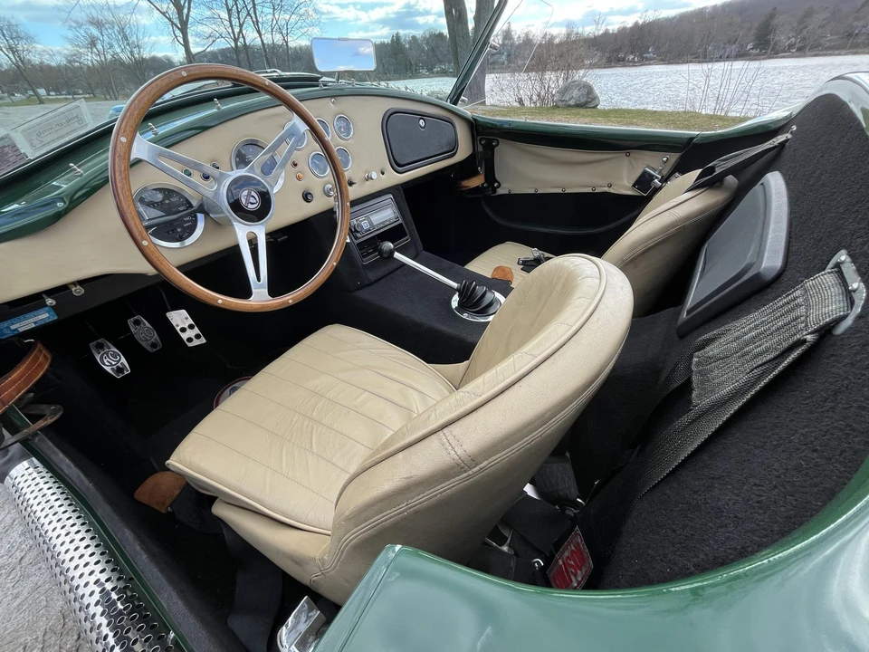 Shelby Cobra Replica - Image 22 of 31