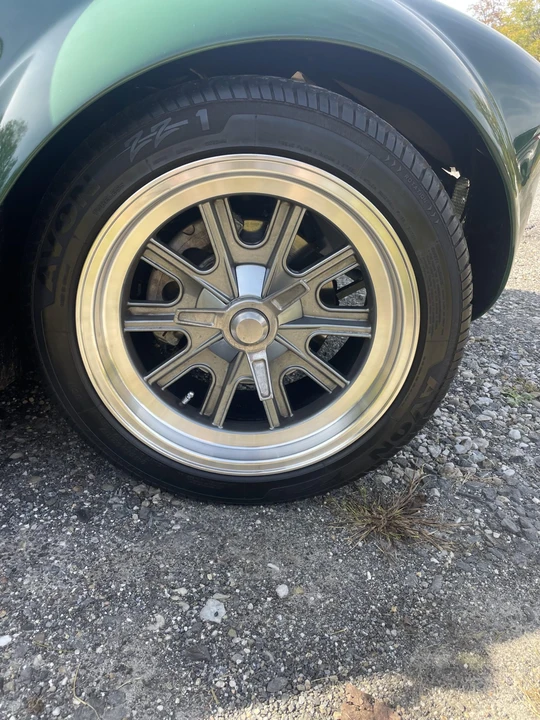 Shelby Cobra Replica - Image 19 of 31