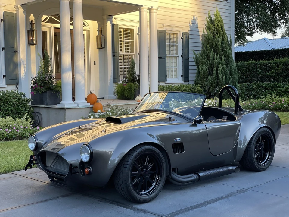 Shelby Cobra Replica - Image 4 of 31