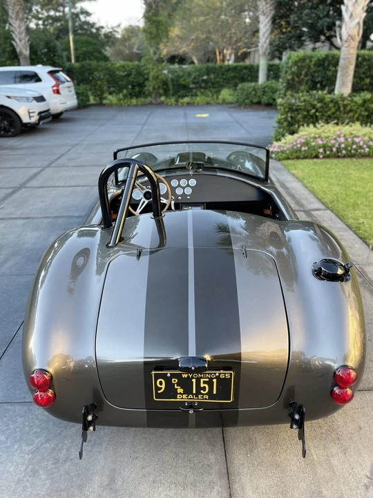 Shelby Cobra Replica - Image 11 of 31