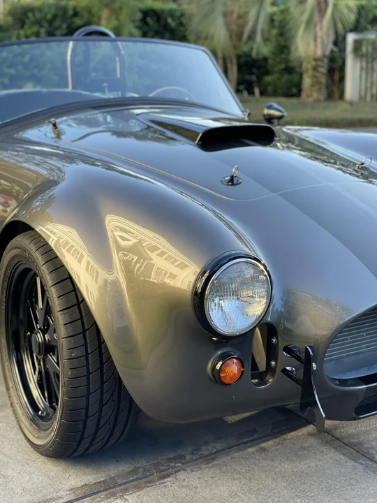 Shelby Cobra Replica - Image 15 of 31