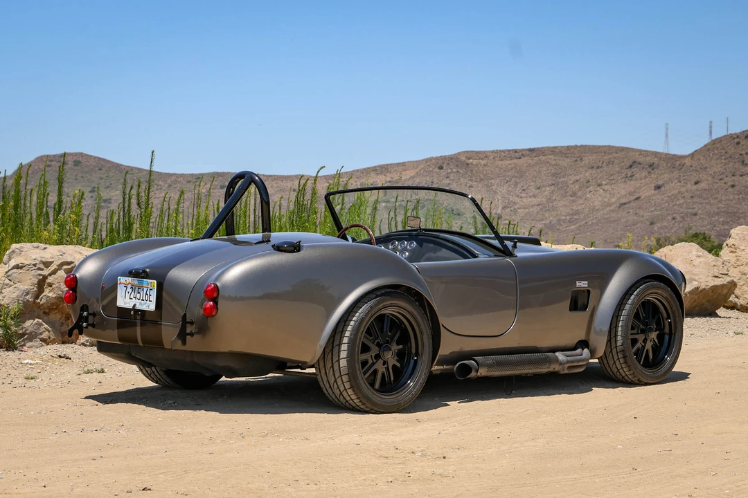 Shelby Cobra Replica - Image 20 of 31