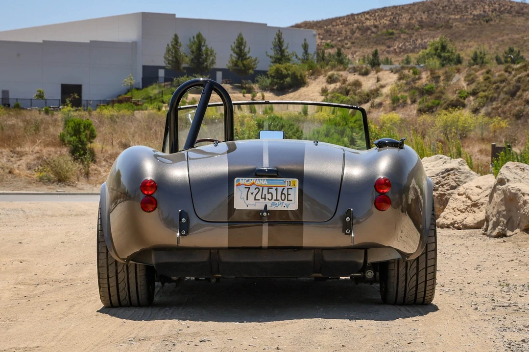 Shelby Cobra Replica - Image 24 of 31