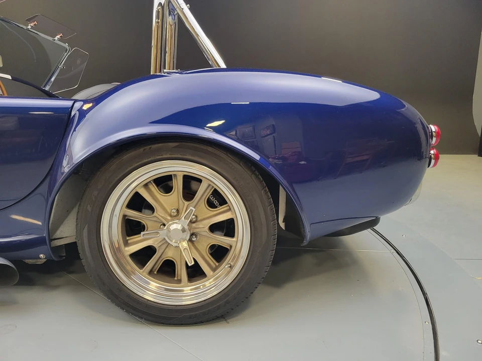 Shelby Cobra Replica - Image 19 of 31