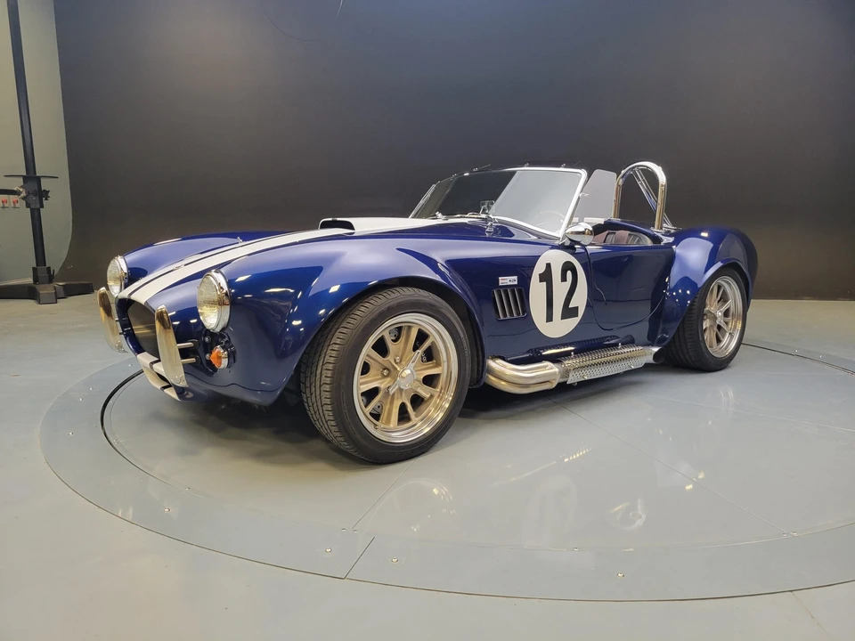 Shelby Cobra Replica - Image 6 of 31