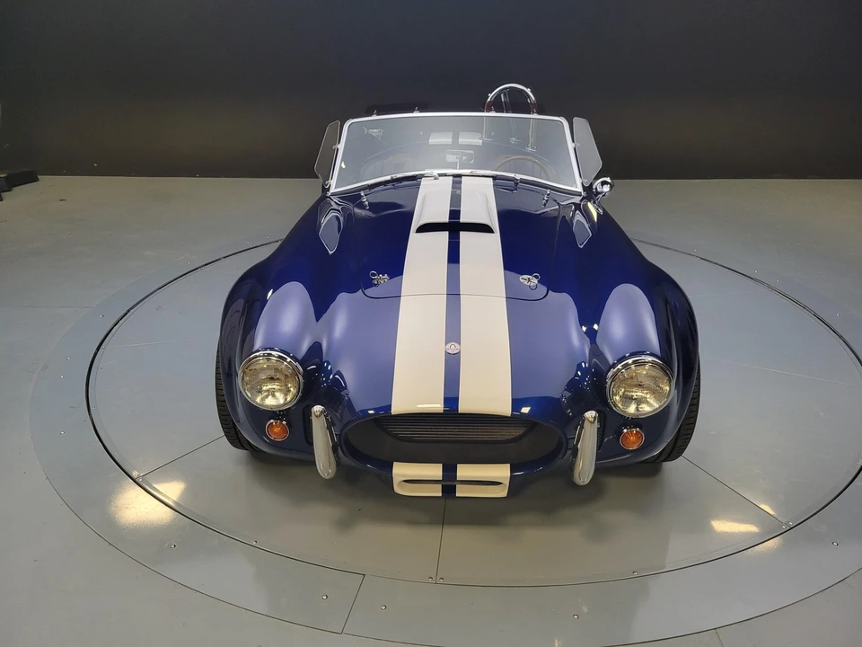 Shelby Cobra Replica - Image 4 of 31