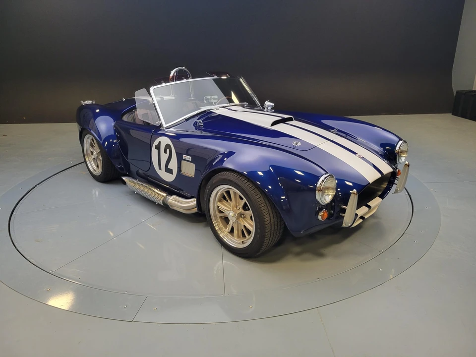 Shelby Cobra Replica - Image 3 of 31