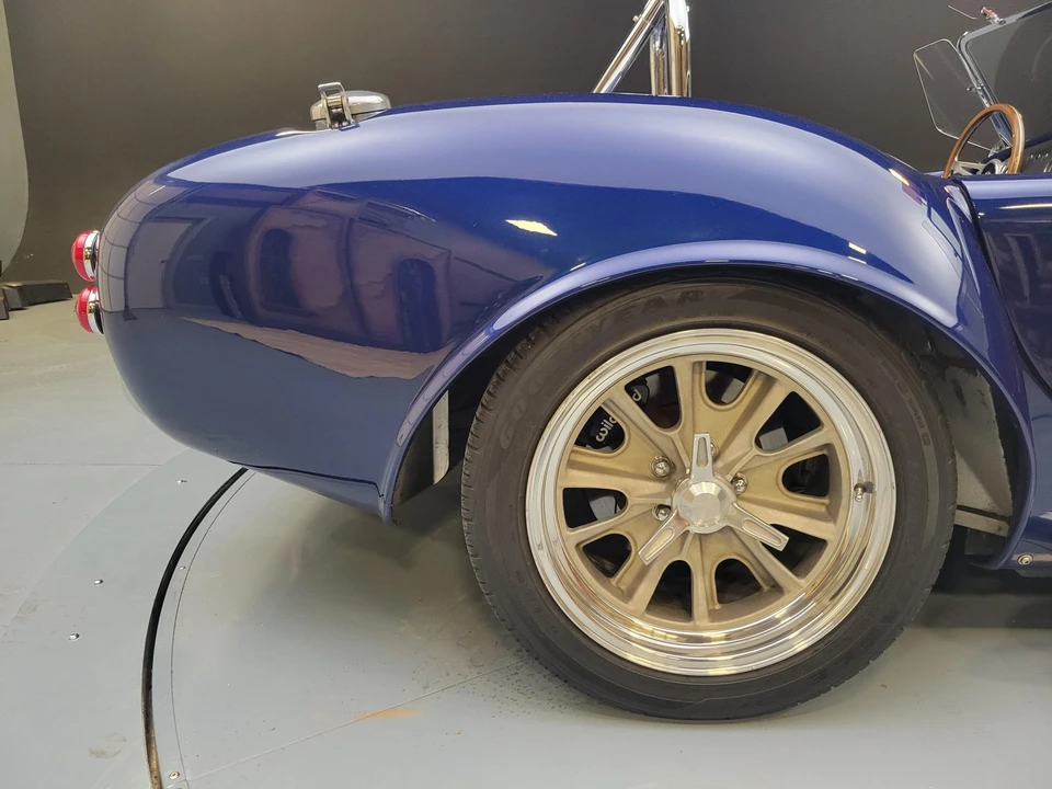 Shelby Cobra Replica - Image 20 of 31