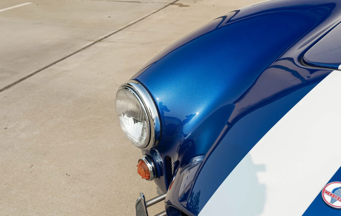 Shelby Cobra Replica - Image 11 of 31