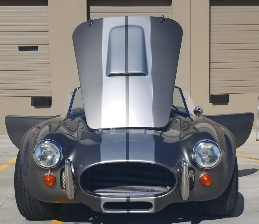 Shelby Cobra Replica - Image 17 of 31