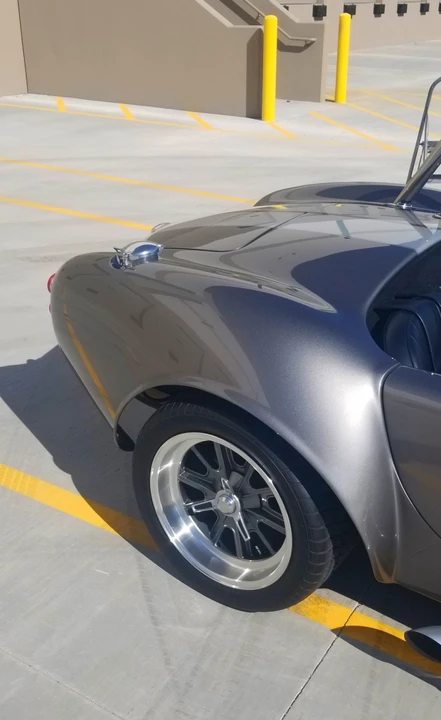 Shelby Cobra Replica - Image 25 of 31