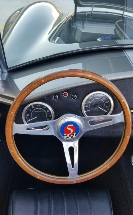 Shelby Cobra Replica - Image 30 of 31