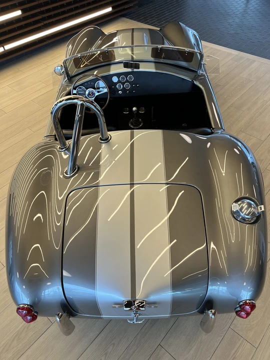 Shelby Cobra Replica - Image 14 of 31