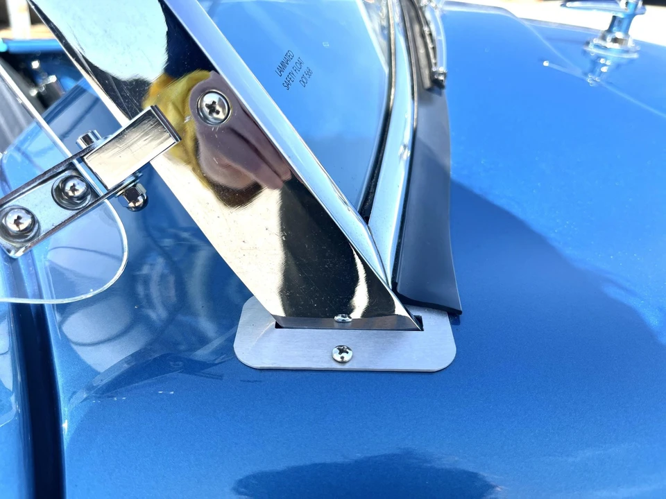 Shelby Cobra Replica - Image 27 of 31