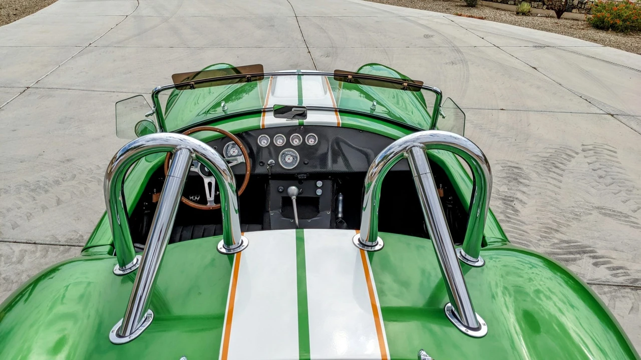 Shelby Cobra Replica - Image 29 of 31