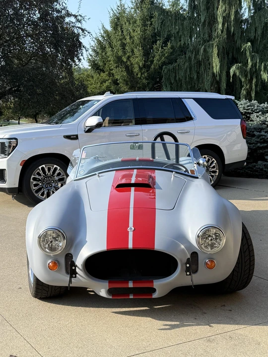 Factory Five Roadster - Image 3 of 31