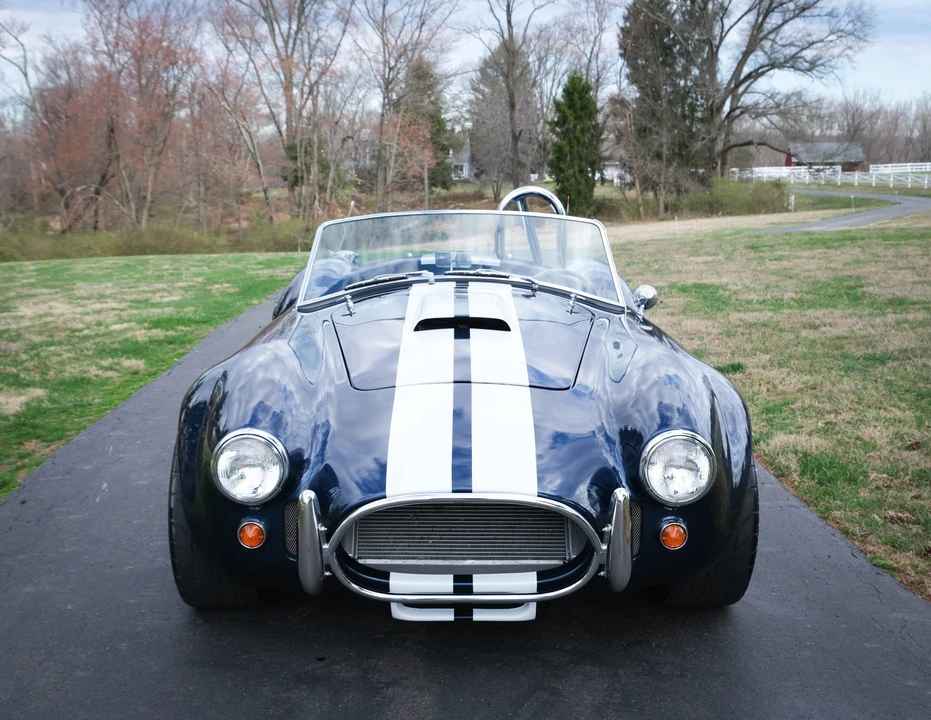 Shelby Cobra Replica - Image 5 of 31