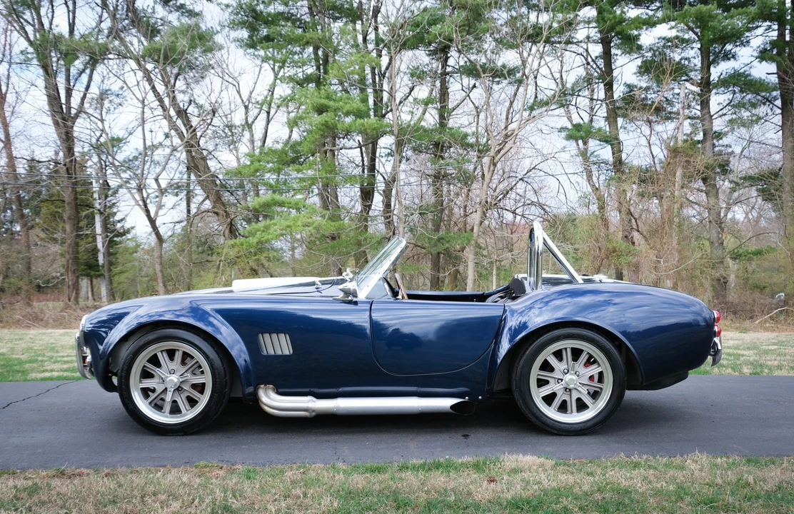 Shelby Cobra Replica - Image 26 of 31