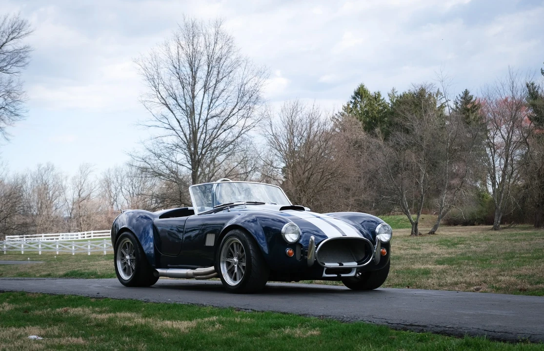 Shelby Cobra Replica - Image 13 of 31