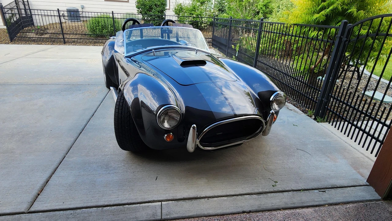 Shelby Cobra Replica - Image 26 of 31