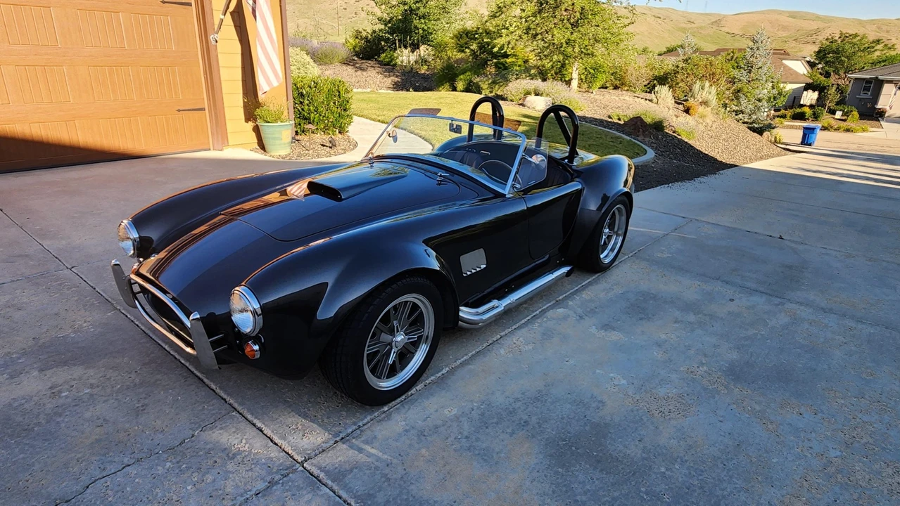 Shelby Cobra Replica - Image 3 of 31