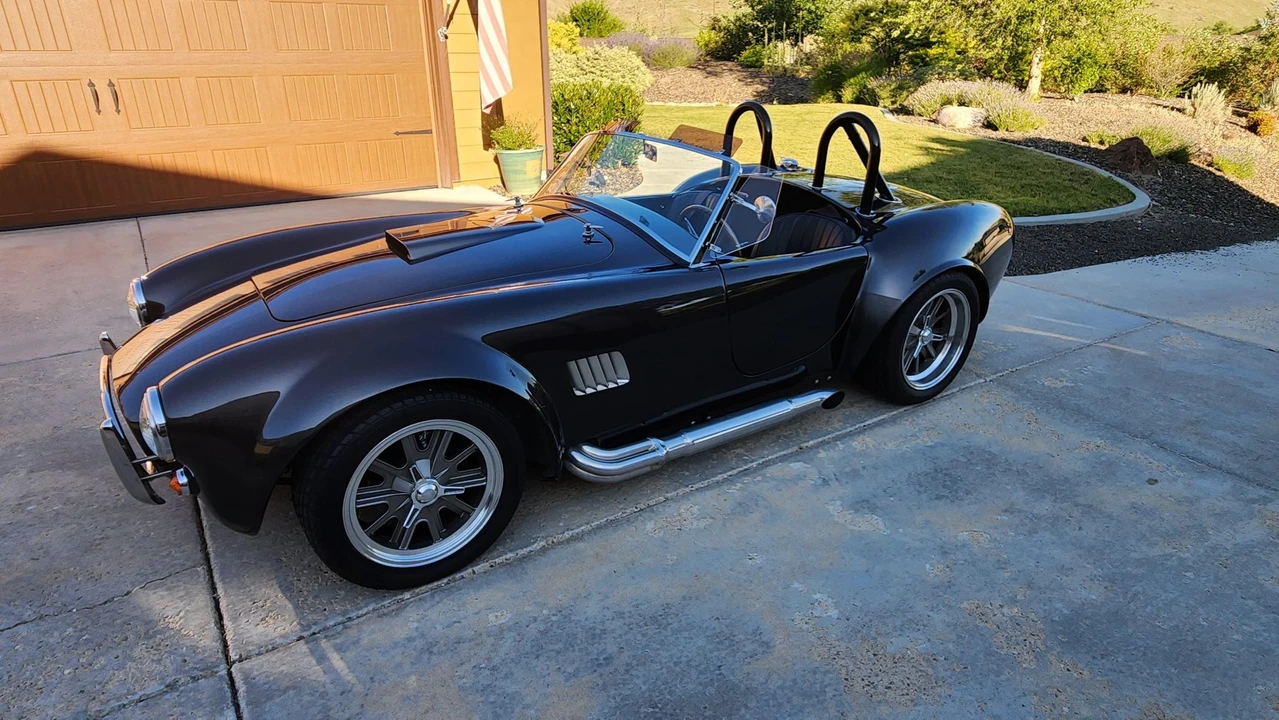 Shelby Cobra Replica - Image 6 of 31