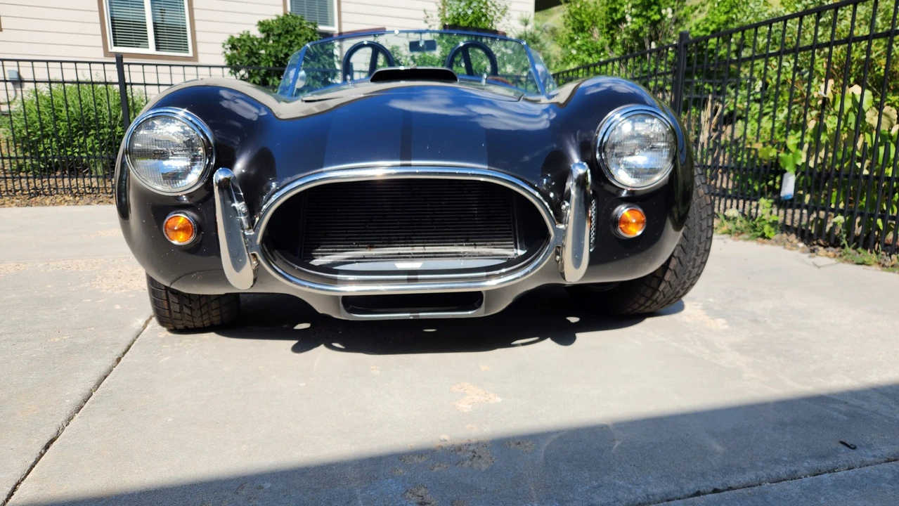Shelby Cobra Replica - Image 27 of 31