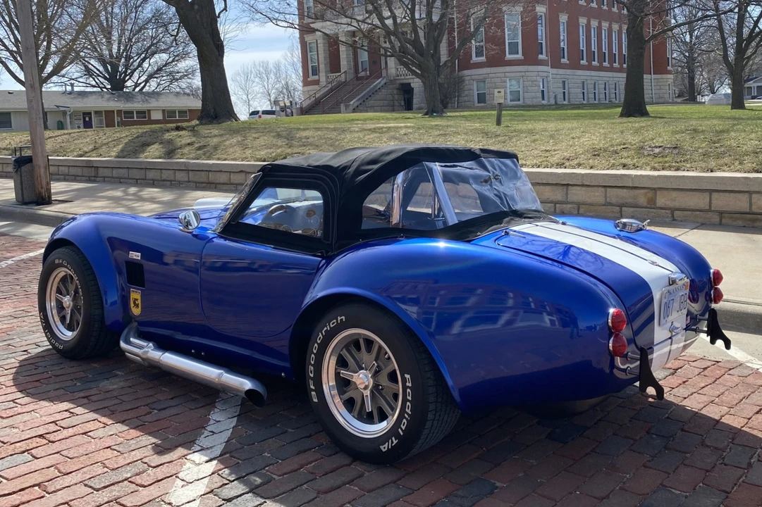 Shelby Cobra Replica - Image 21 of 31