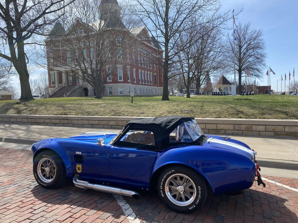 Shelby Cobra Replica - Image 20 of 31