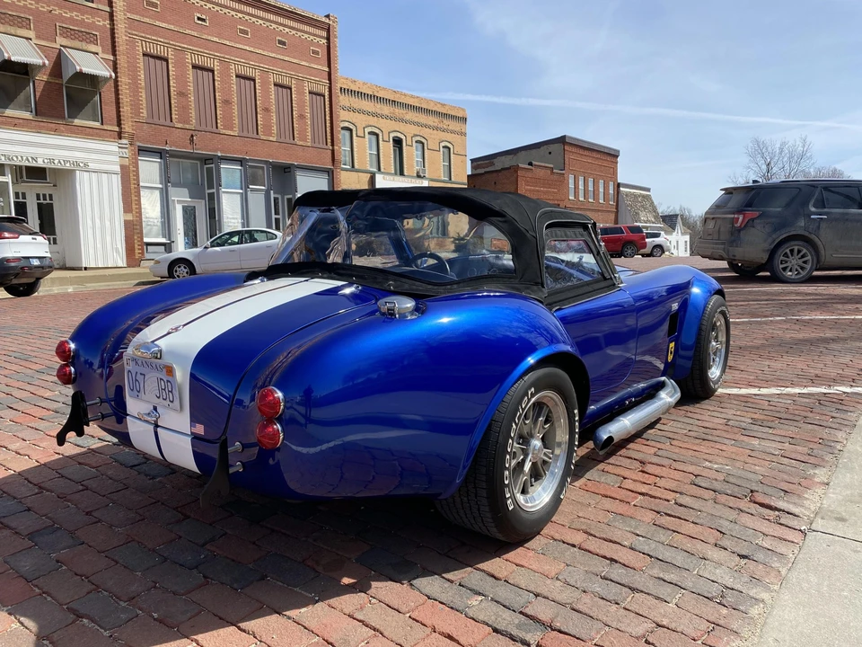 Shelby Cobra Replica - Image 24 of 31